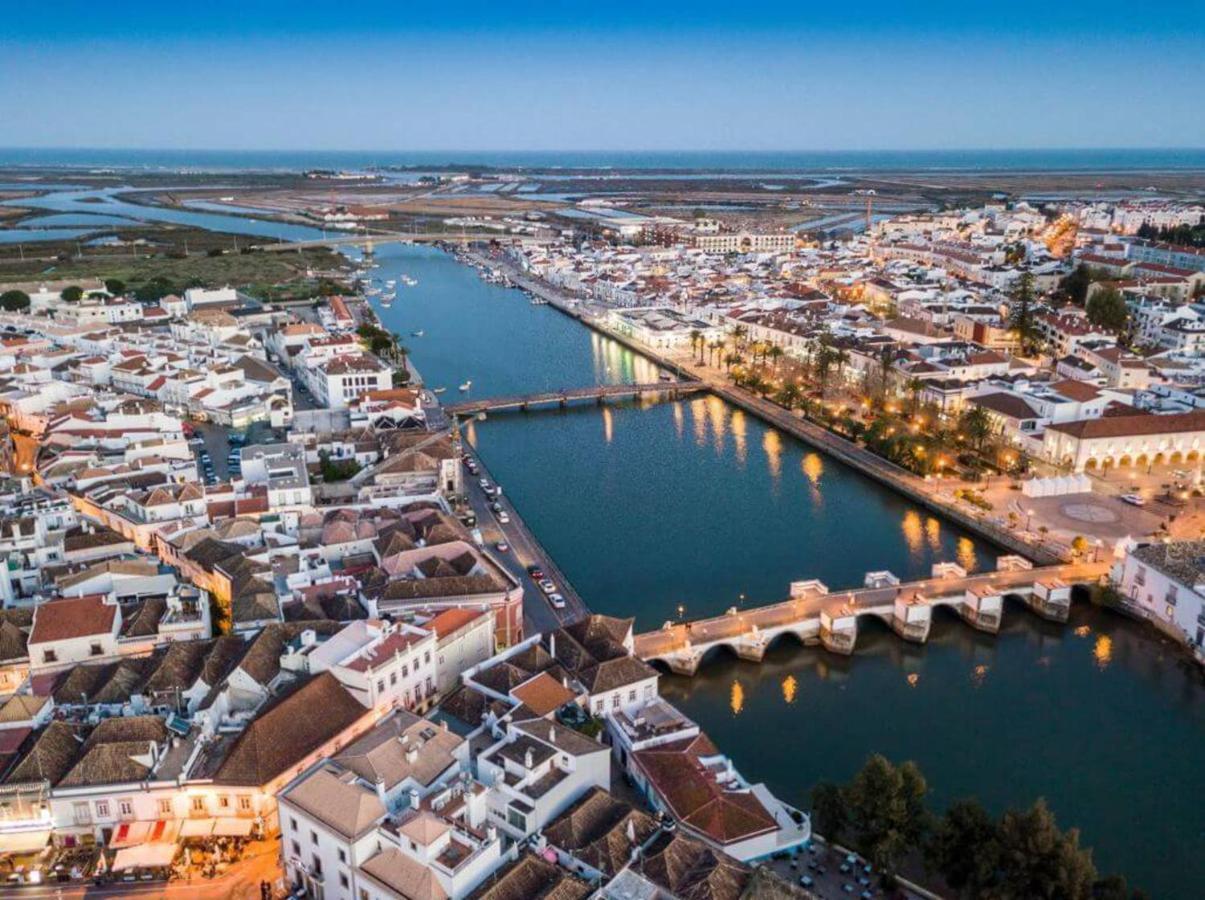 Beautiful 3-Bed House In Tavira In The City Center Exterior photo